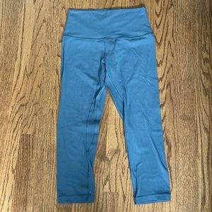 Lululemon High Rise Cropped Leggings in Gray